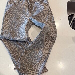 Chic Leopard Print Straight Leg Jeans